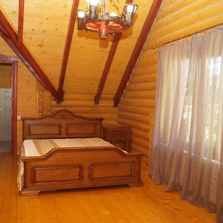 Норіс Hotell Migovo Exteriör bild