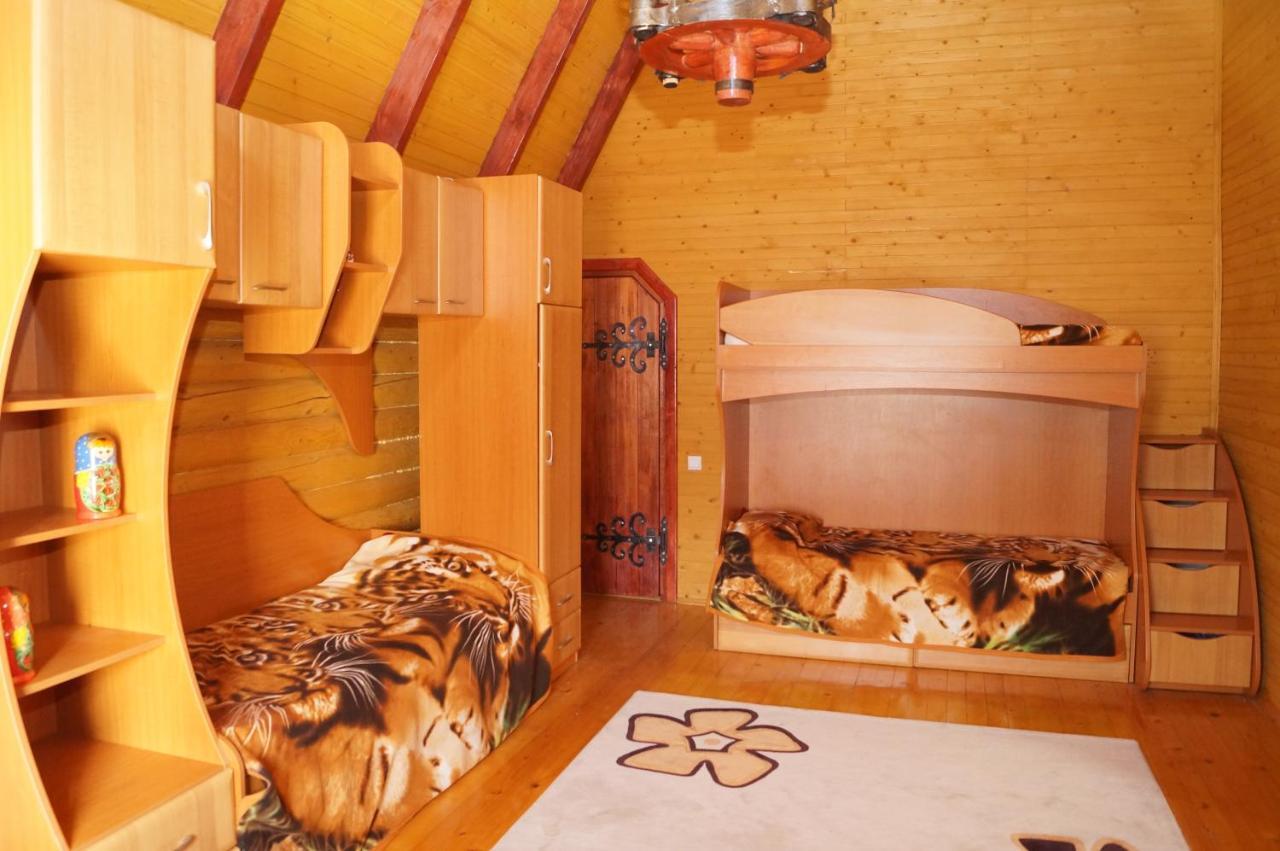 Норіс Hotell Migovo Exteriör bild
